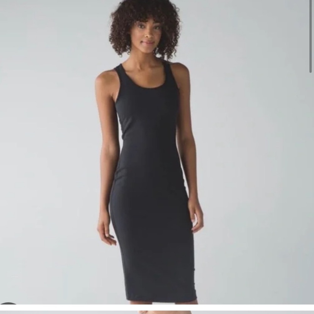 Lululemon globetrotter Dress